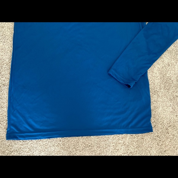 Under Armor Boys L/S Shirt NWT - Picture 3 of 6